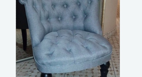 Обшивка стула на дому. Площадь Революции